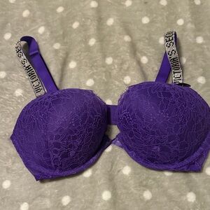 Victoria's Secret Vibrant Purple Lace Bra bombshell